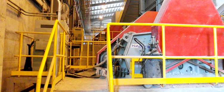 PEY系列液壓保護(hù)顎式破碎機(jī)河北應(yīng)用案例