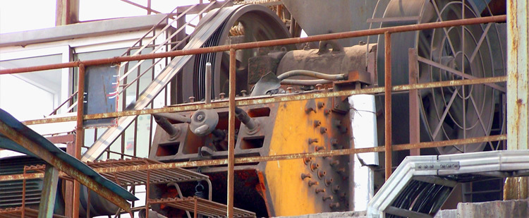 PEY系列液壓保護(hù)顎式破碎機(jī)河北應(yīng)用案例