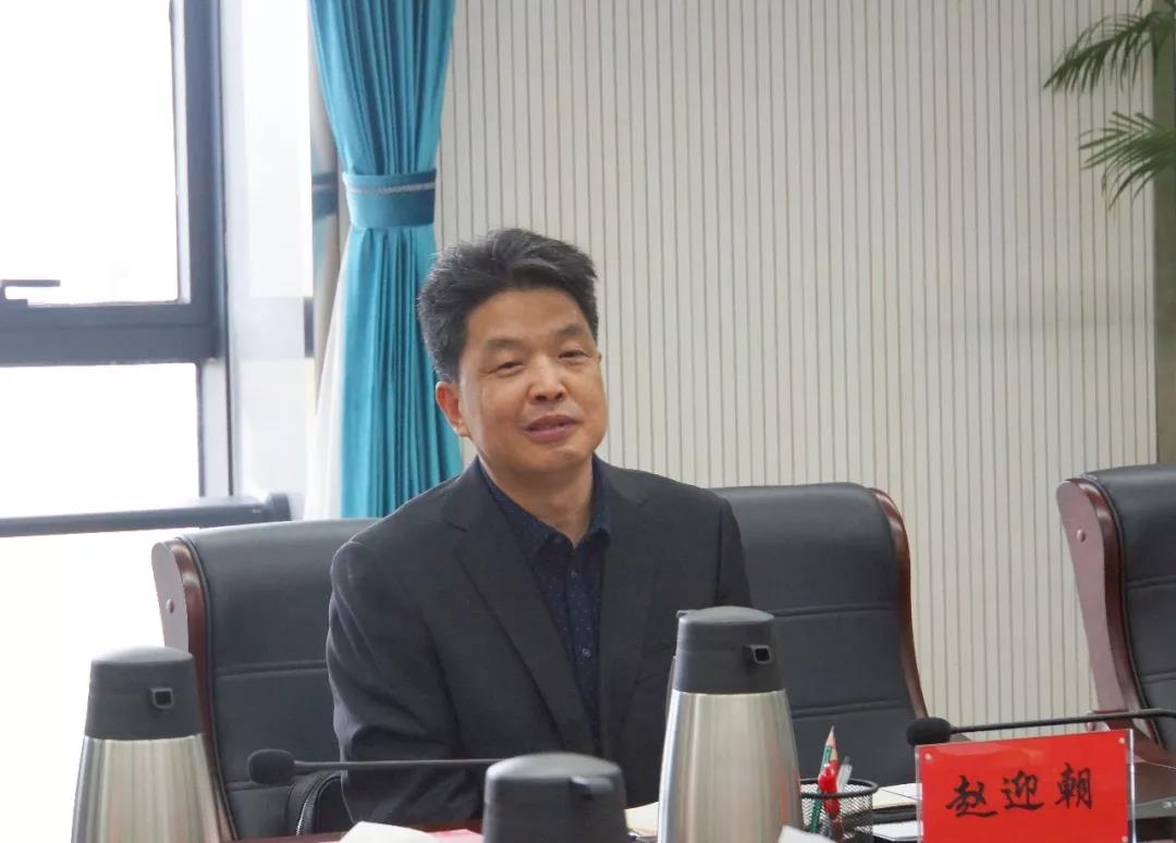 我院院長趙迎朝應(yīng)內(nèi)蒙古環(huán)投集團(tuán)邀請赴內(nèi)蒙古洽談合作